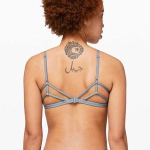 Lululemon simply strappy bralette chambray medium